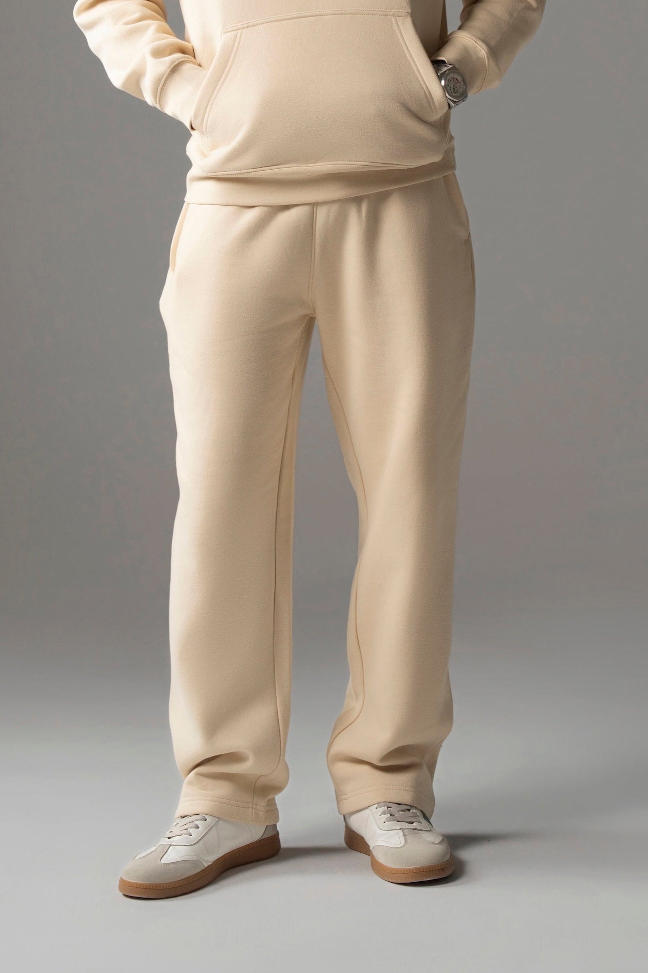 THE COZY SWEATPANT (IVORY)