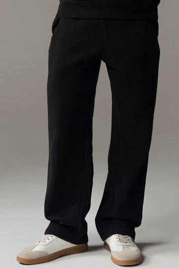 THE COZY SWEATPANT (BLACK)