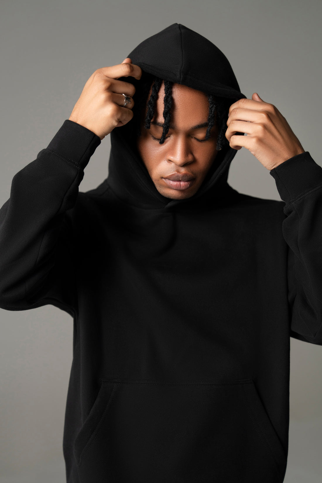 THE COZY HOODIE (BLACK)